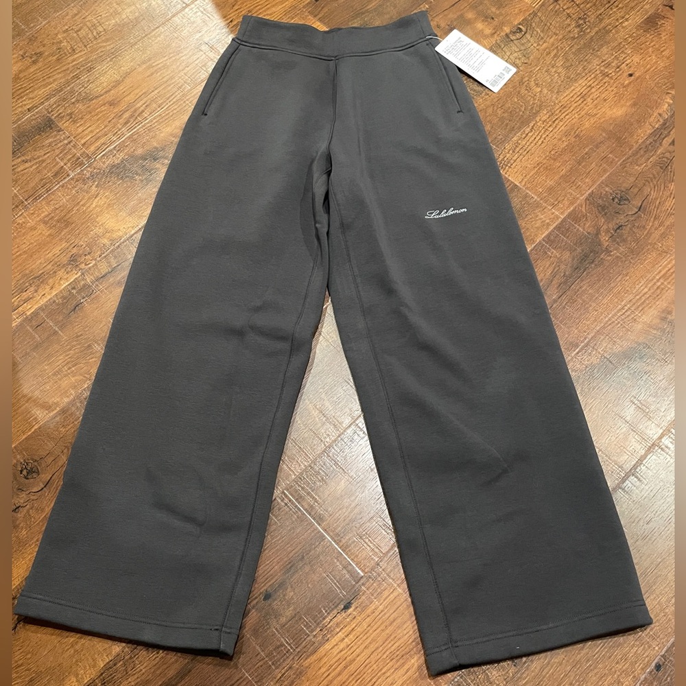 Lululemon Big Cozy Ultra-Oversized Wide-Leg Pant